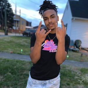 Meet your Posher, Marcus